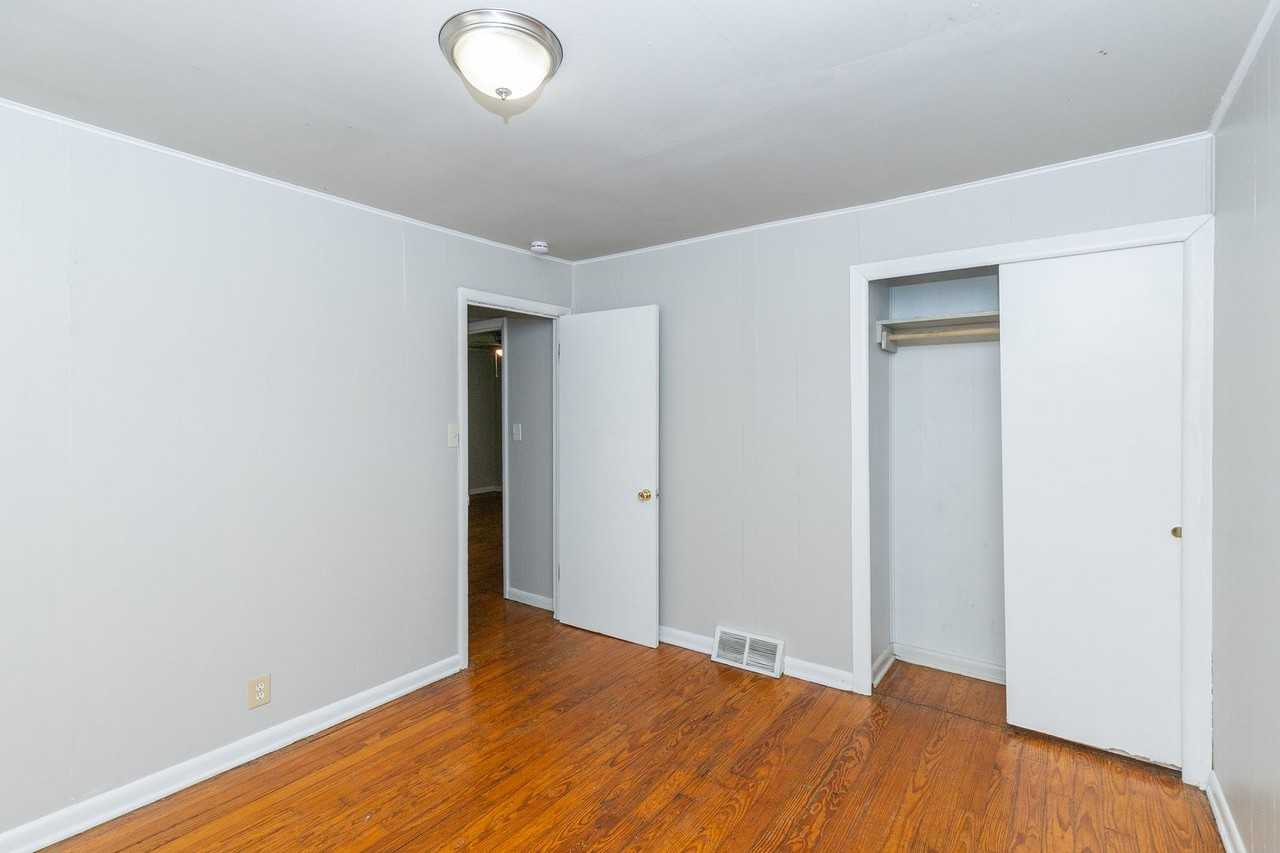 1519 W Waldo Ave - Photo 7 of 12