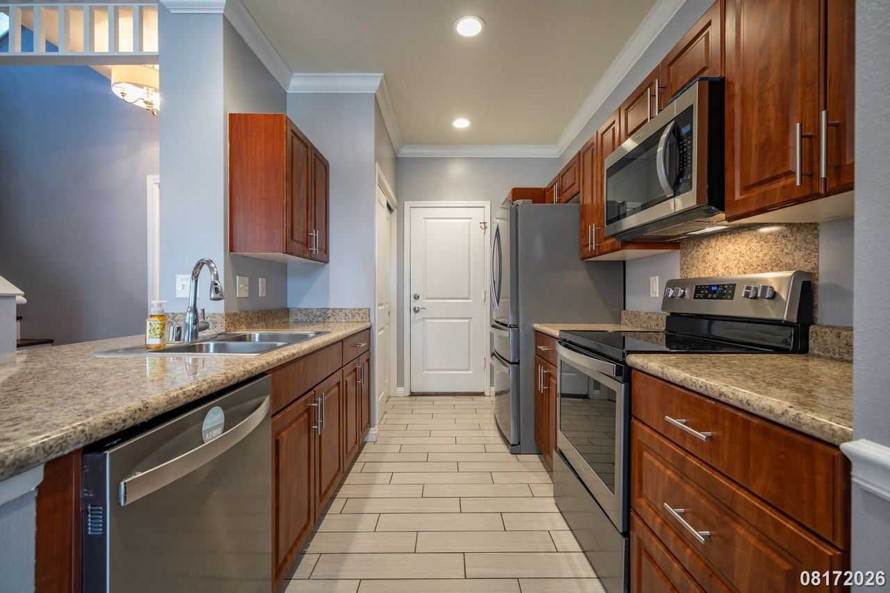 91-1001 Keaunui Dr #162 - Photo 7 of 33