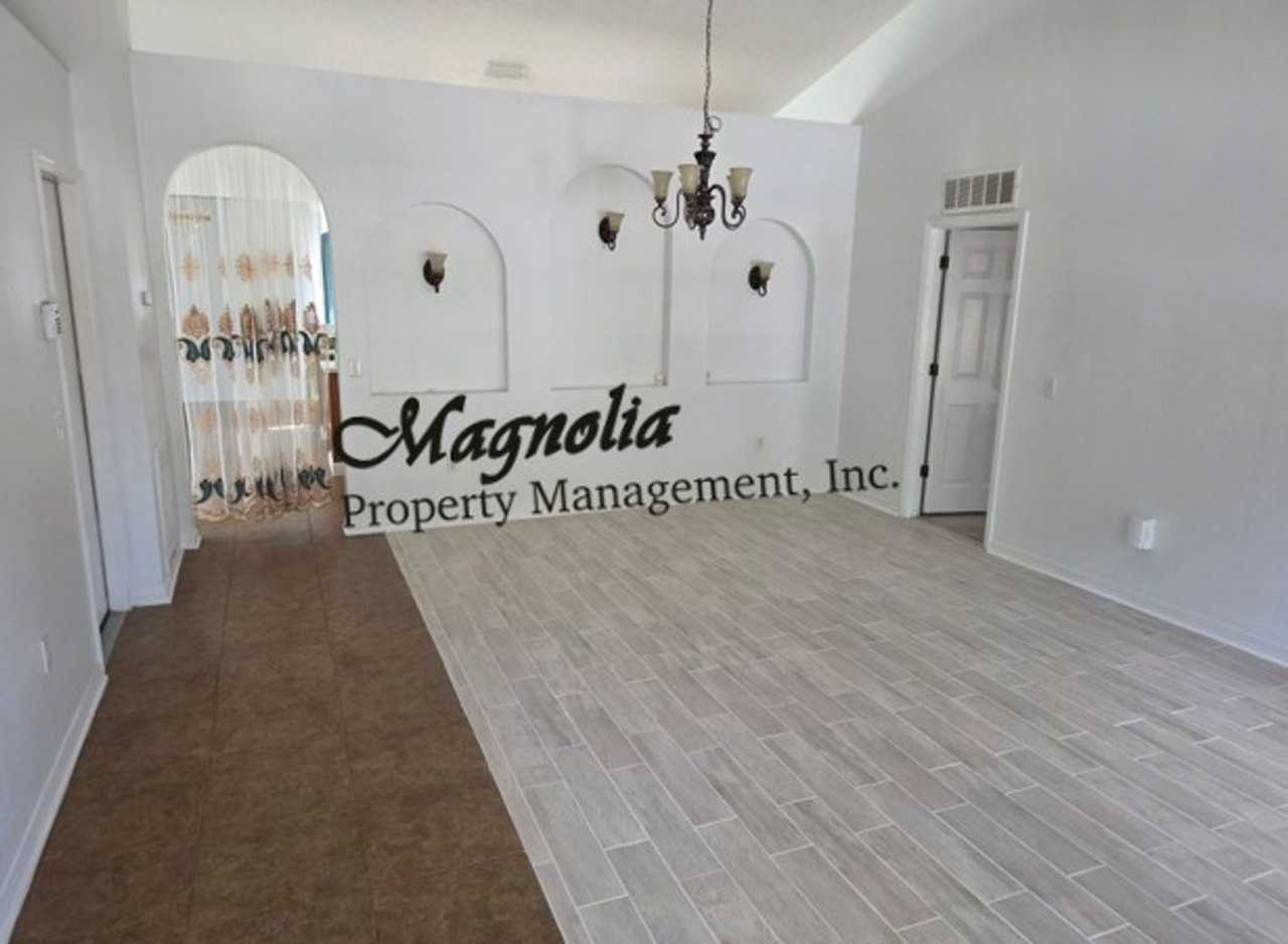 1629 Pickard Cir - Photo 2 of 17