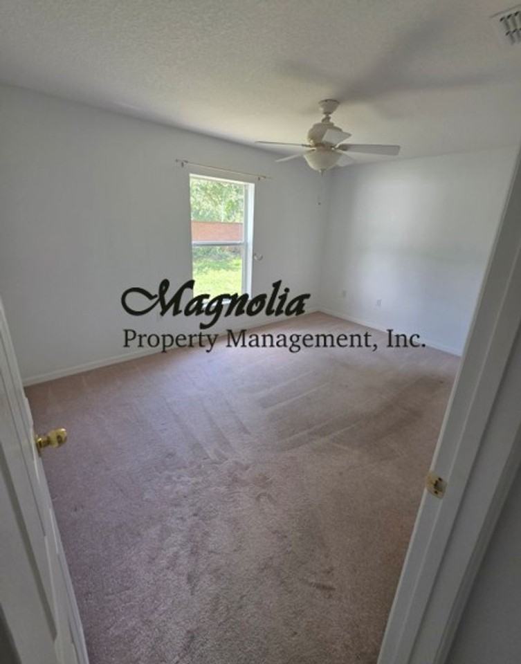 1629 Pickard Cir - Photo 7 of 17