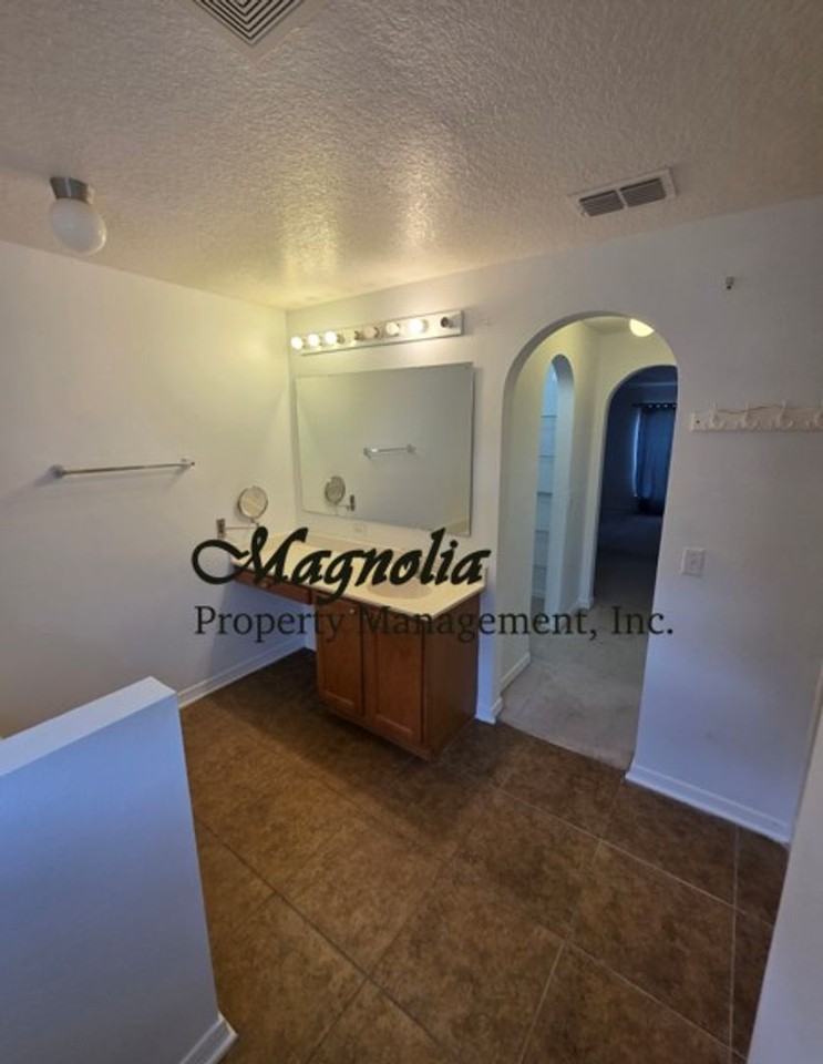 1629 Pickard Cir - Photo 7 of 15
