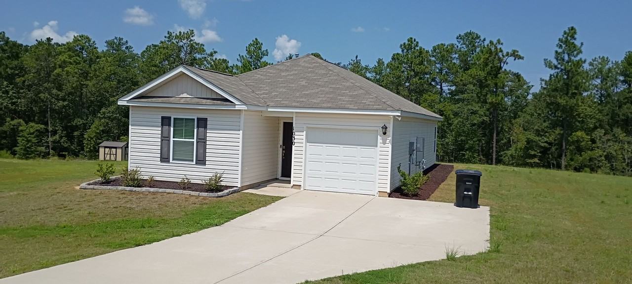 1030 Mckittrick Dr - Photo 3 of 27