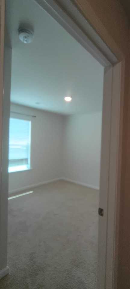 1030 Mckittrick Dr - Photo 7 of 27