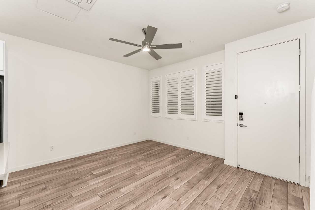 195 Log Pond Ln - Photo 4 of 23