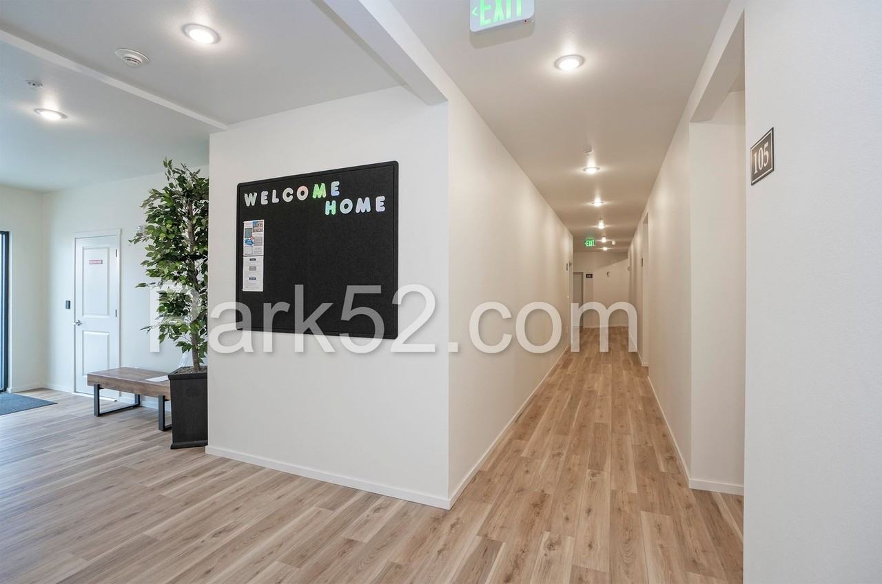 Spacious 1 & 2 Bedroom Apartments | In - Photo 5 of 24