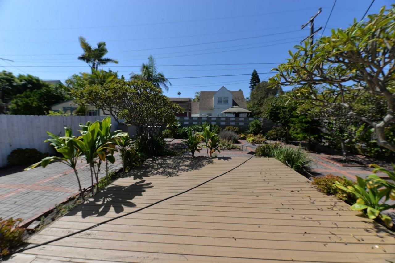 1605 Calle Las Bolas - Photo 5 of 10