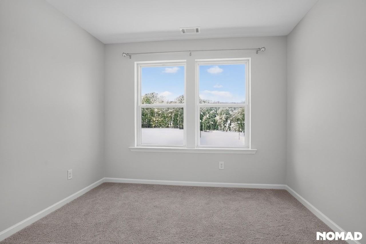 3676 Donovan Cir - Photo 7 of 23