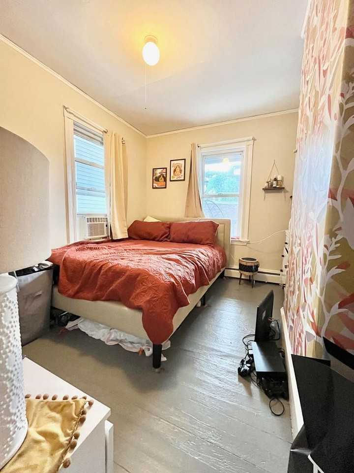 25 Hart St - Photo 3 of 11