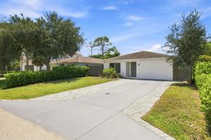 featured image of 776 110th Ave N