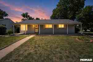 featured image of 3201 S Holly St