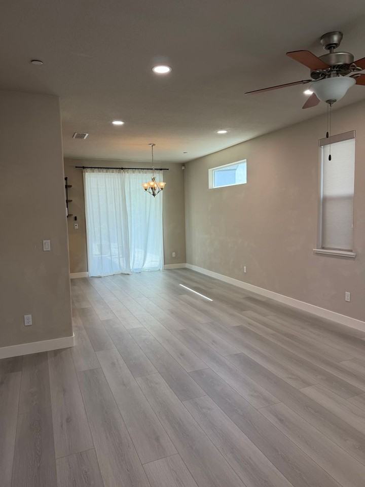 4442 Dry Creek Rd - Photo 2 of 24