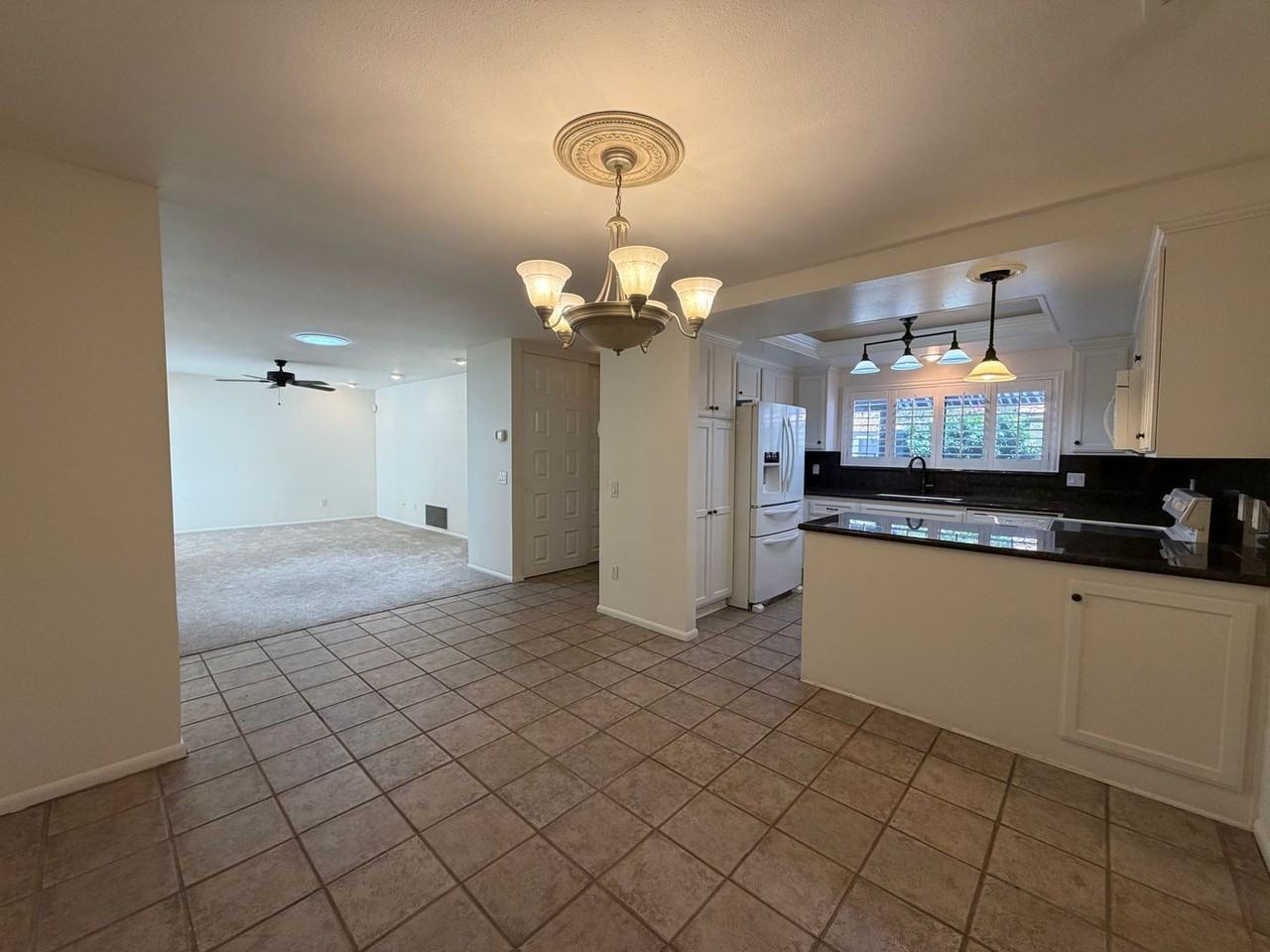 607 E Palm Ave - Photo 7 of 22