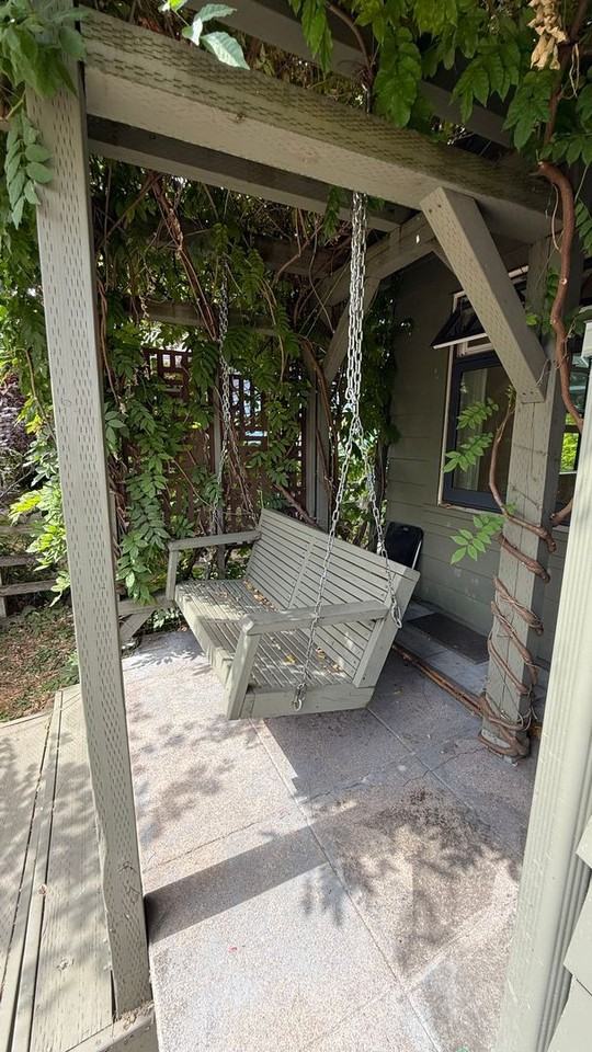 3585 Se Caruthers St - Photo 4 of 45