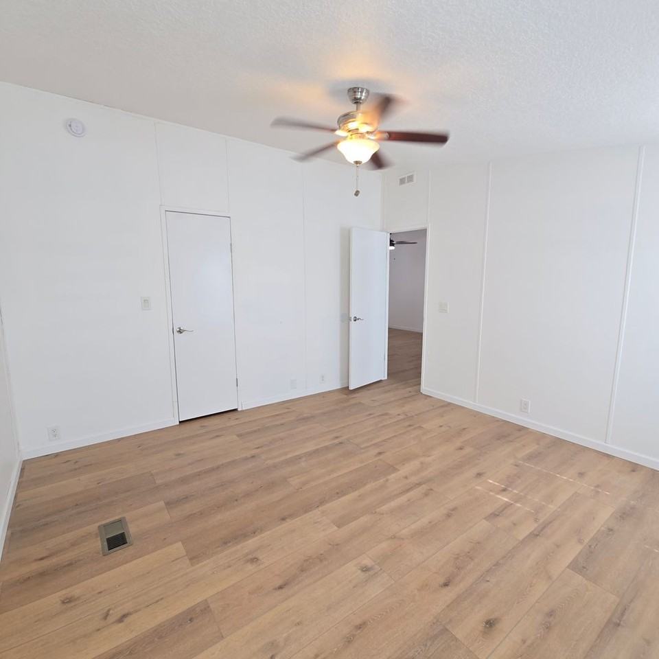 3186 W Green Park Dr - Photo 5 of 20