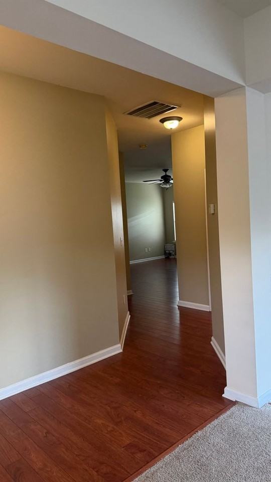 505 Chartwell Dr - Photo 3 of 14