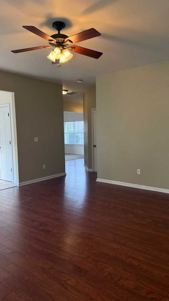 505 Chartwell Dr - Photo 5 of 14