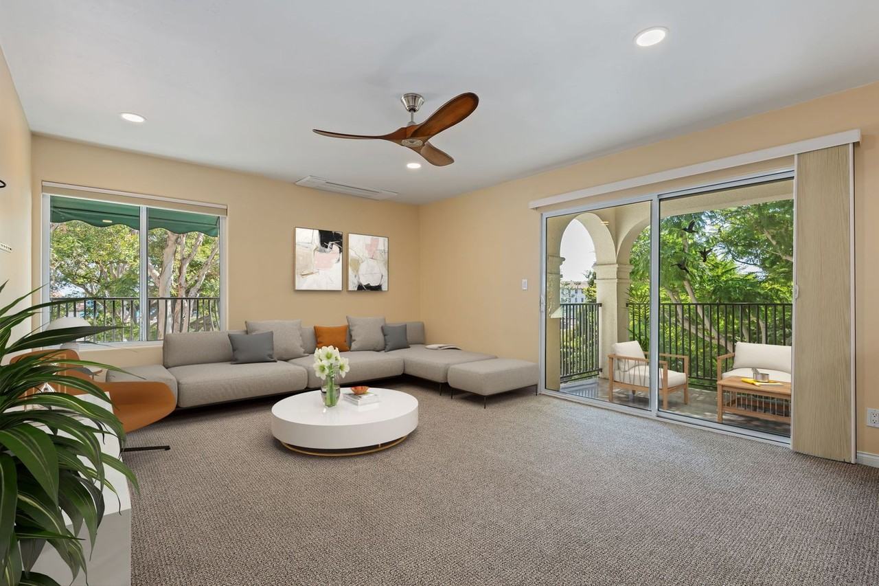 450 Por La Mar Cir - Photo 2 of 32