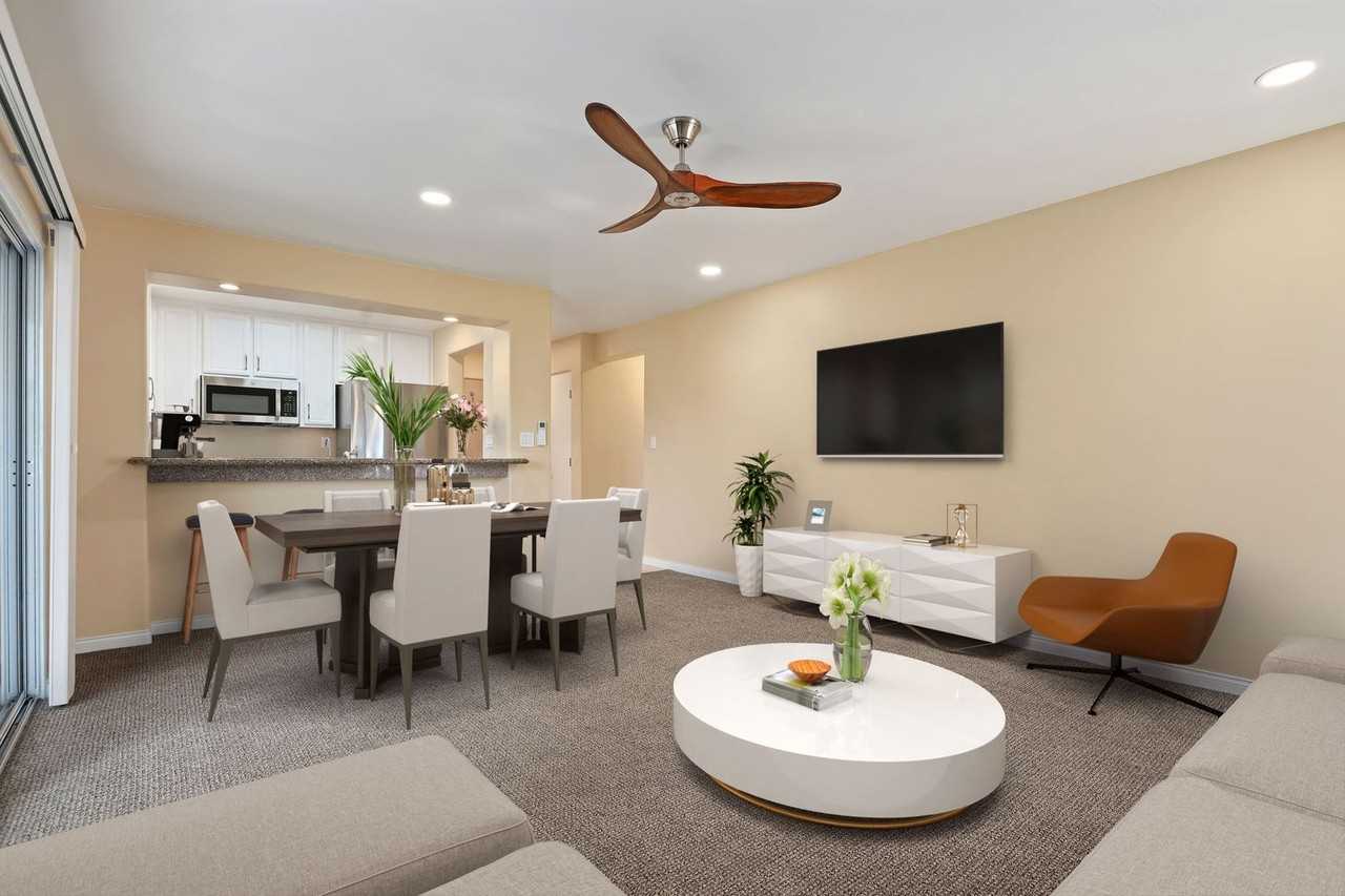 450 Por La Mar Cir - Photo 4 of 32