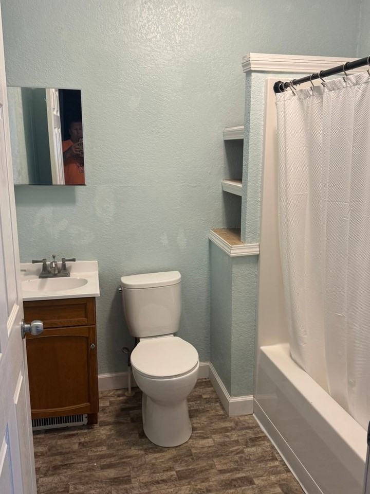 207 Yetley St - Photo 3 of 10
