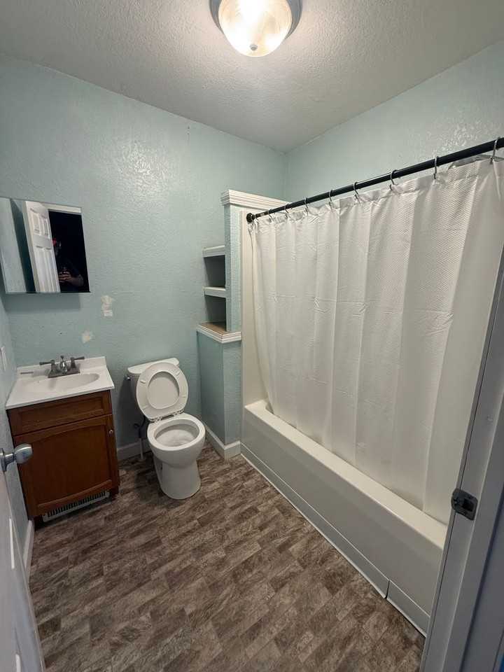 207 Yetley St - Photo 5 of 10
