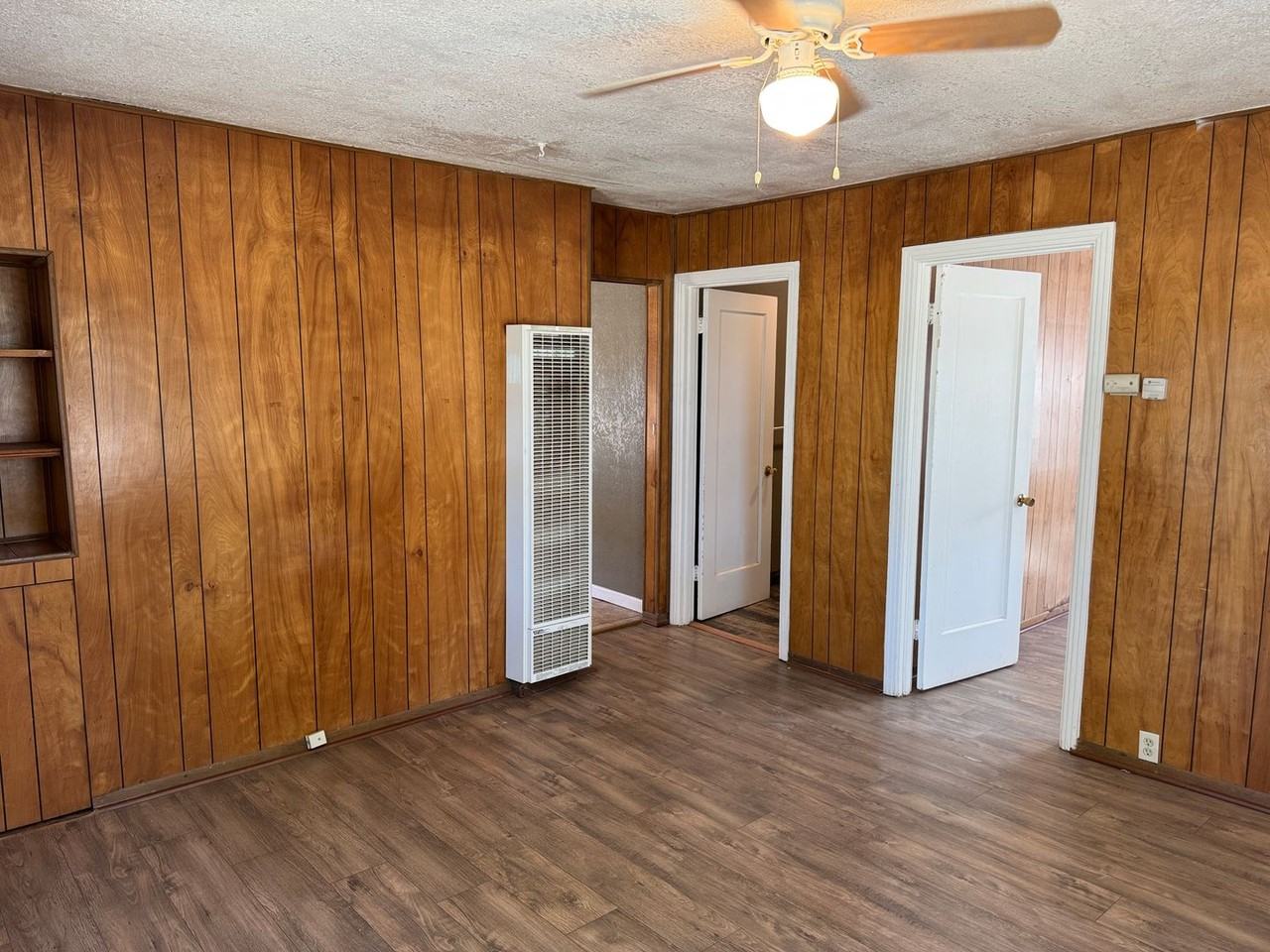 1291 Wallis Ave - Photo 4 of 10
