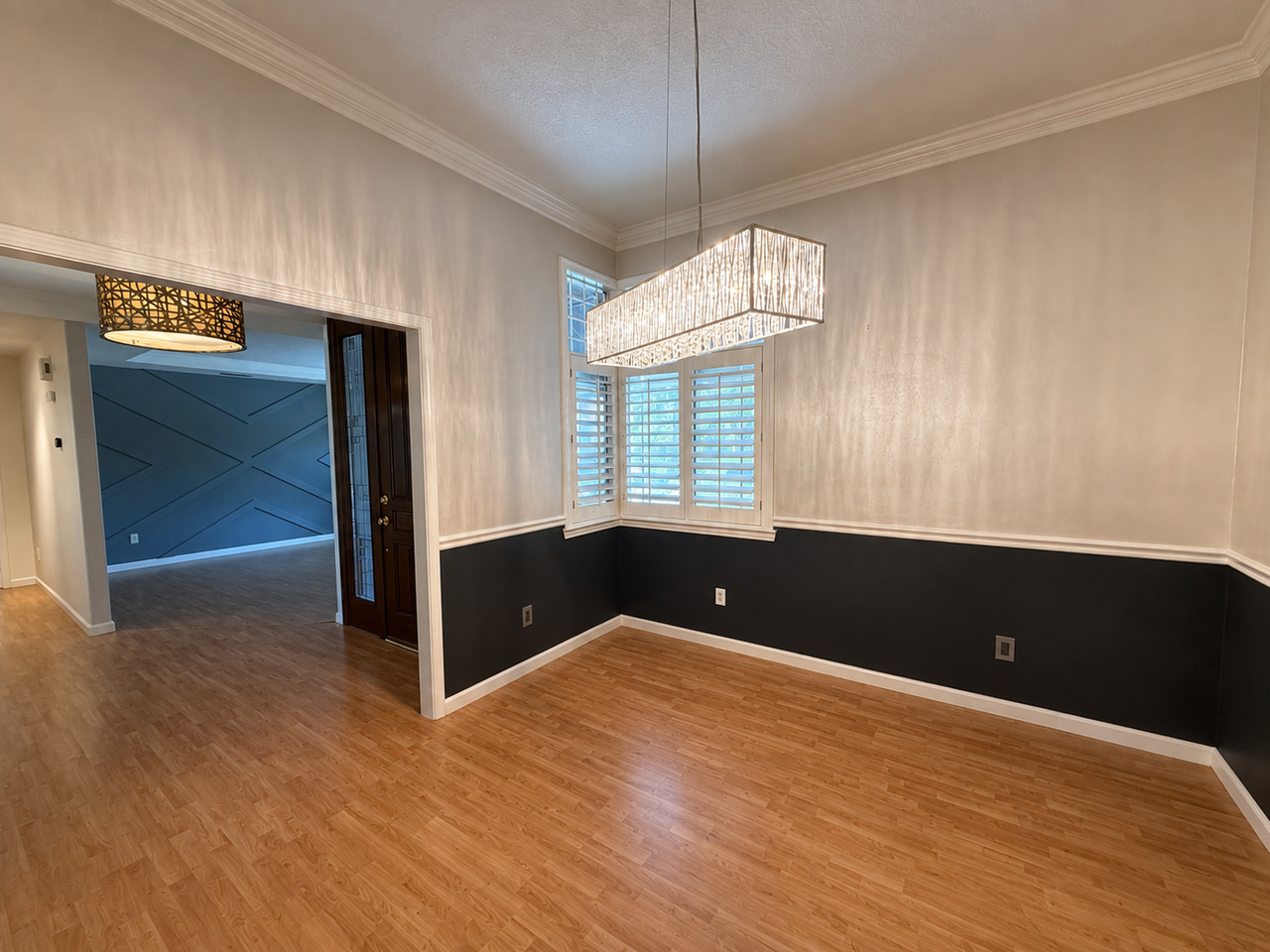 8036 Glenbar Way - Photo 3 of 50