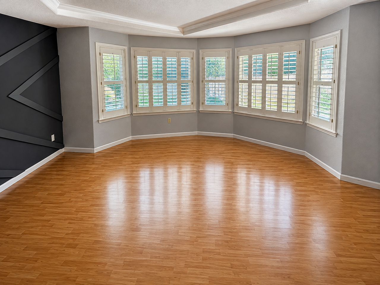 8036 Glenbar Way - Photo 7 of 50