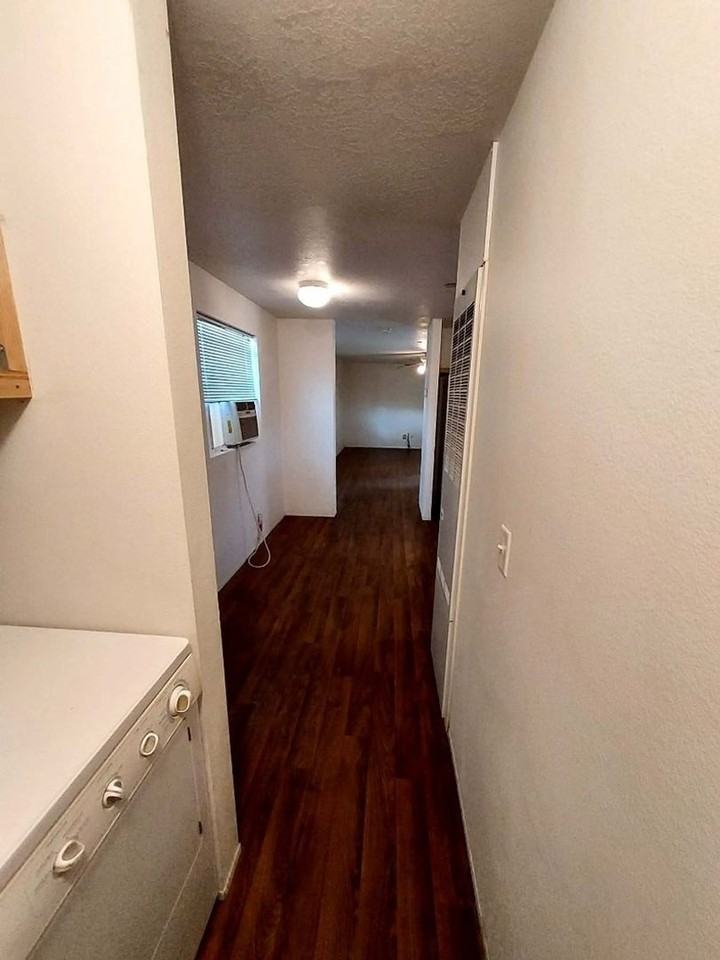 3959 Cartwright St - Photo 6 of 12