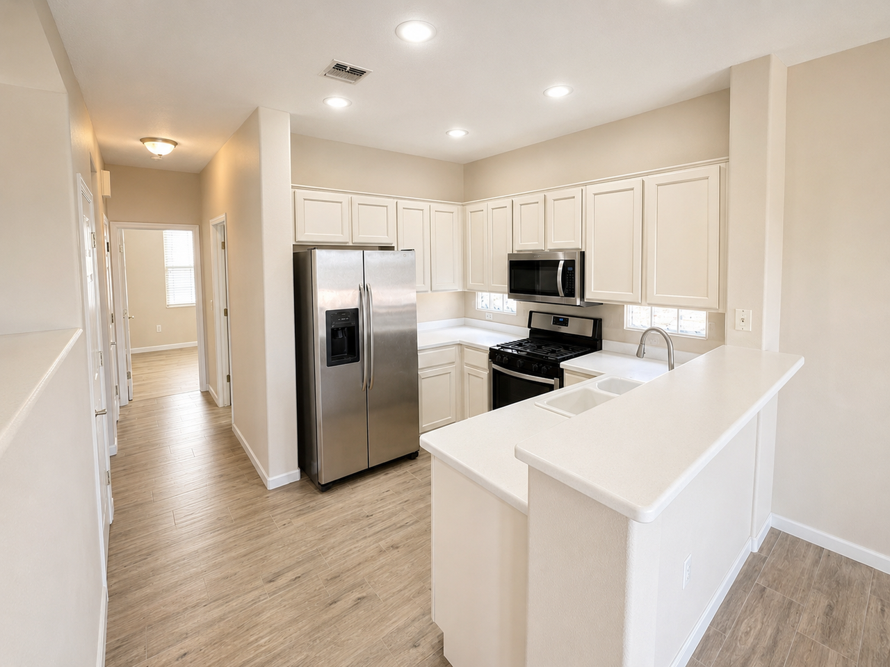 2842 Freedom Hills Dr - Photo 2 of 34