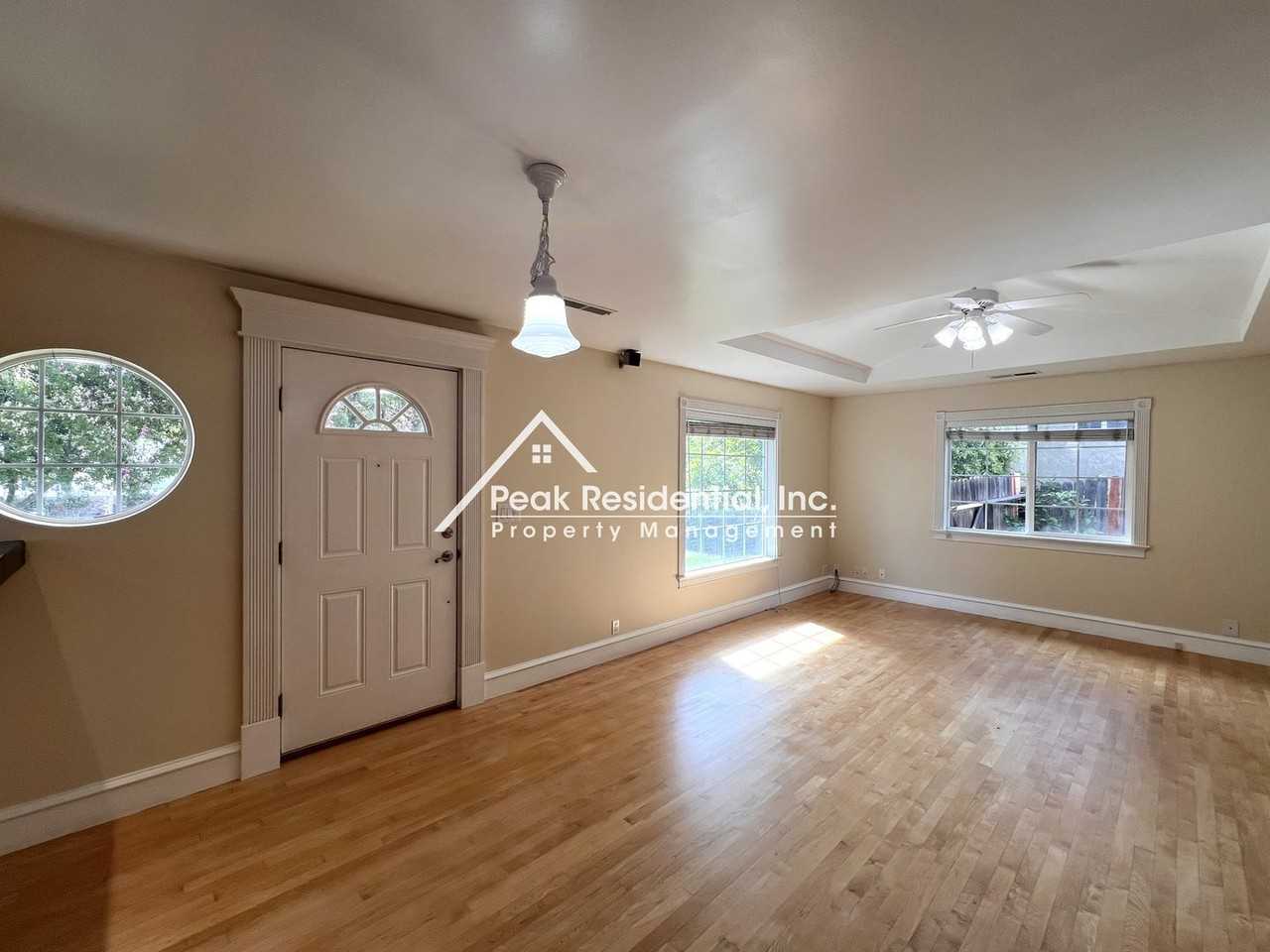 6101 Mariposa Ave - Photo 4 of 30