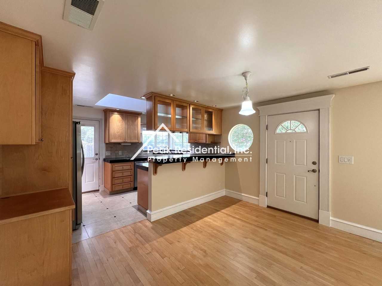 6101 Mariposa Ave - Photo 7 of 30