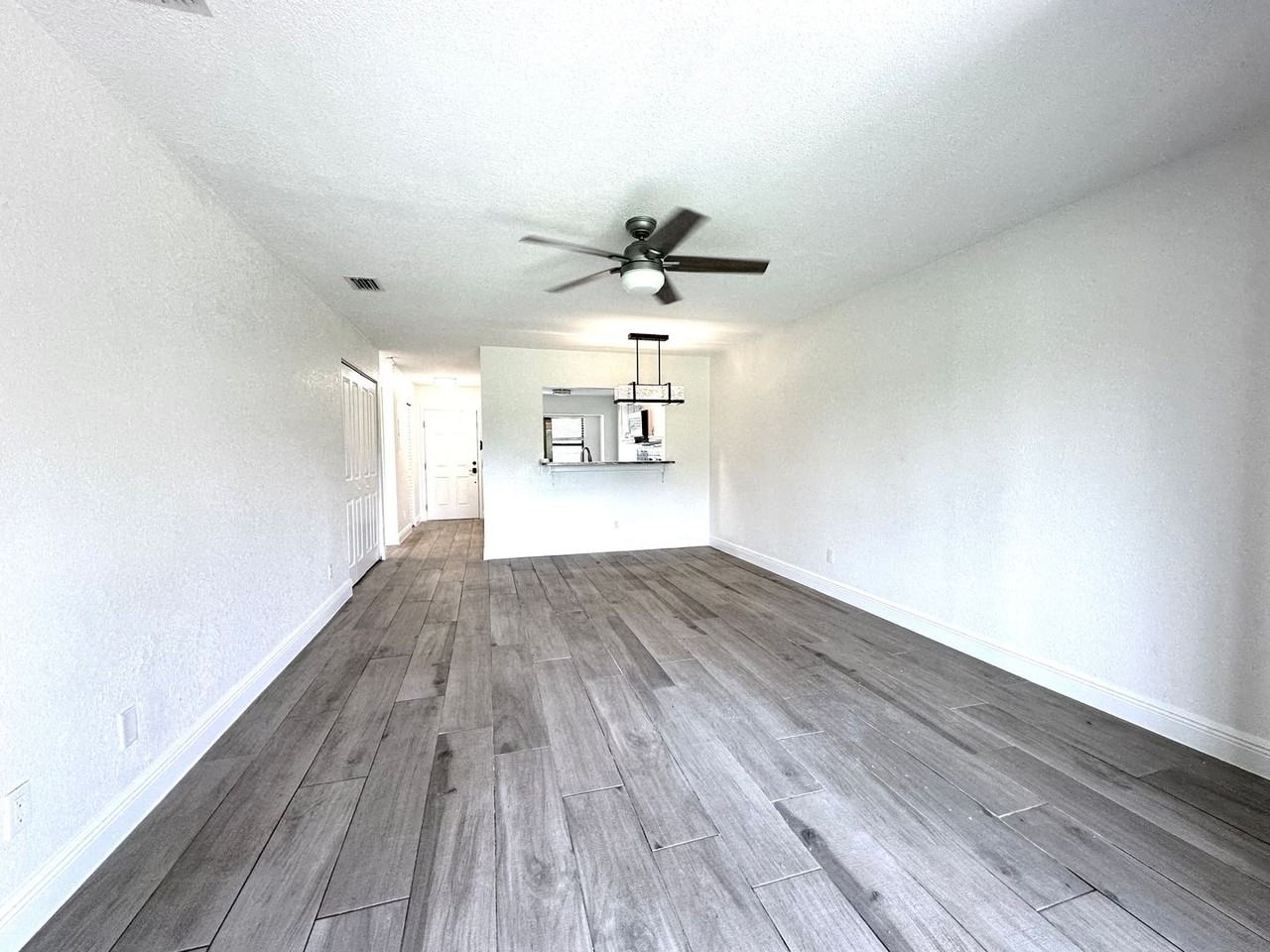 26305 Explorer Rd - Photo 7 of 41