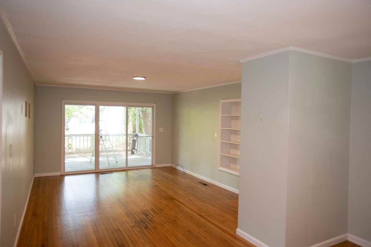 230 Habersham Way - Photo 5 of 14