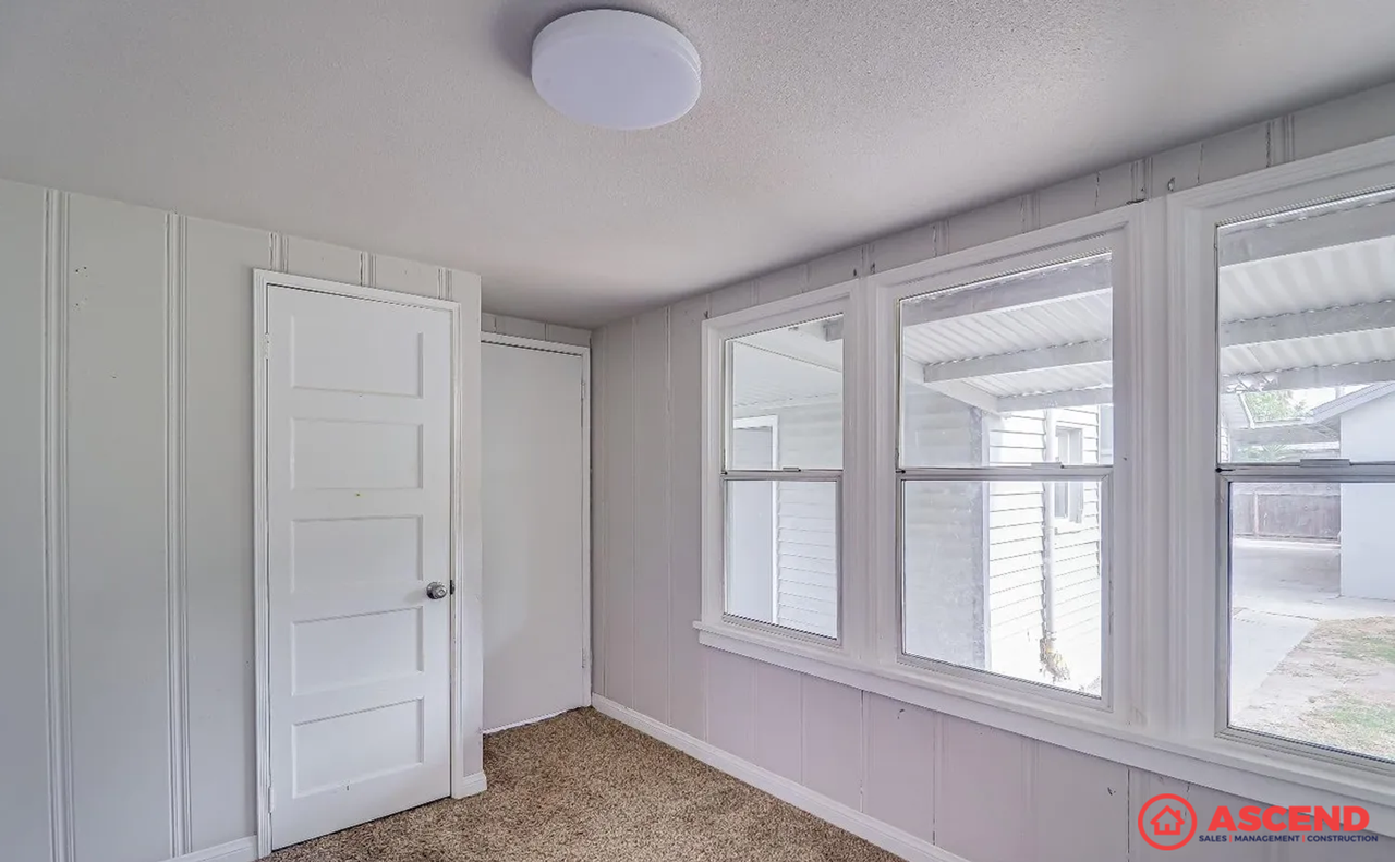 2403 Belle Ter - Photo 7 of 20