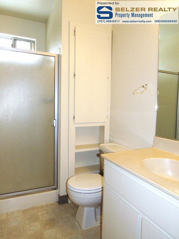 206 Main Cir - Photo 5 of 8