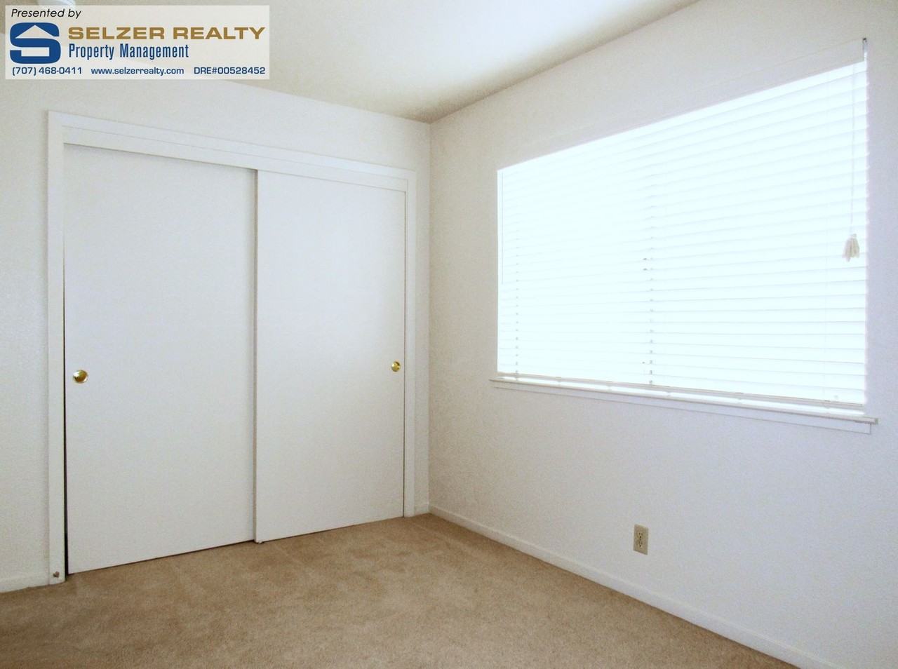 206 Main Cir - Photo 6 of 8