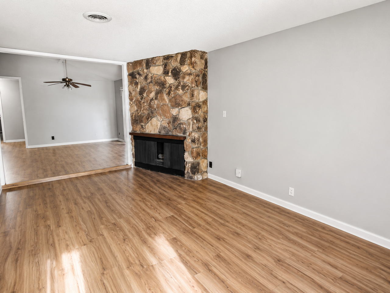 7321 Gail Way - Photo 2 of 11