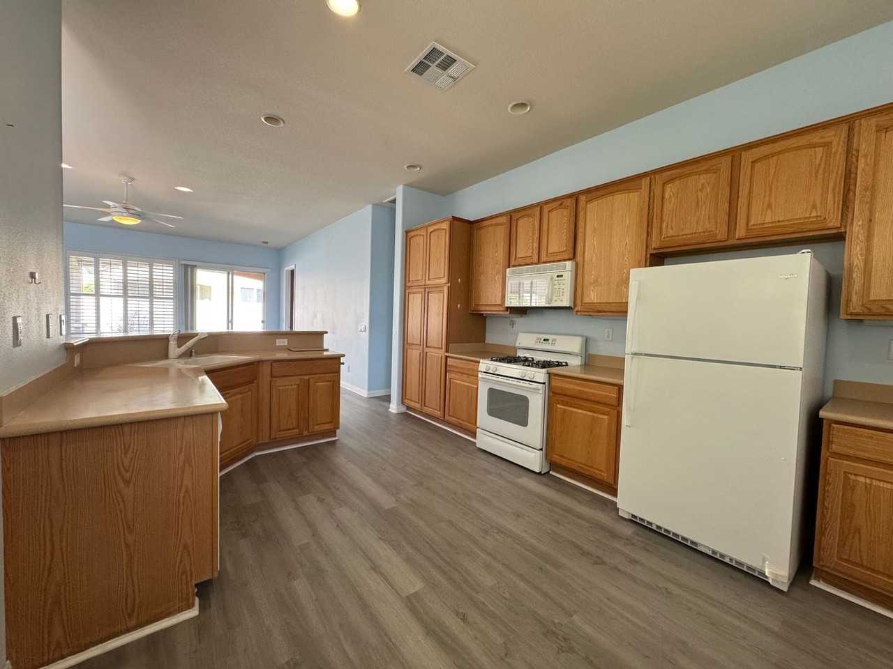 10616 Lanigan Rd - Photo 4 of 19