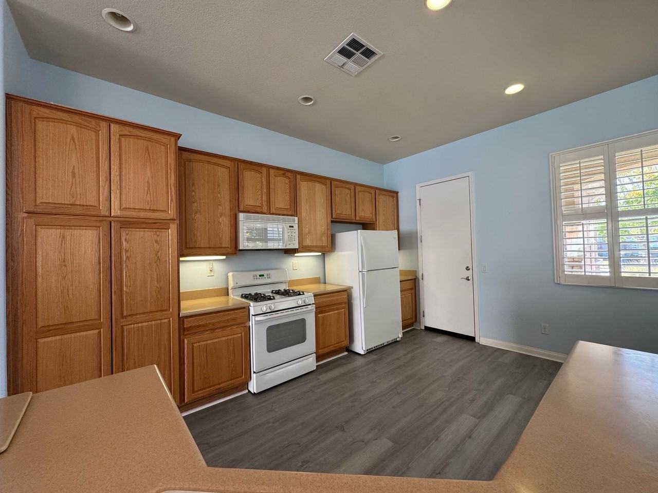 10616 Lanigan Rd - Photo 5 of 19
