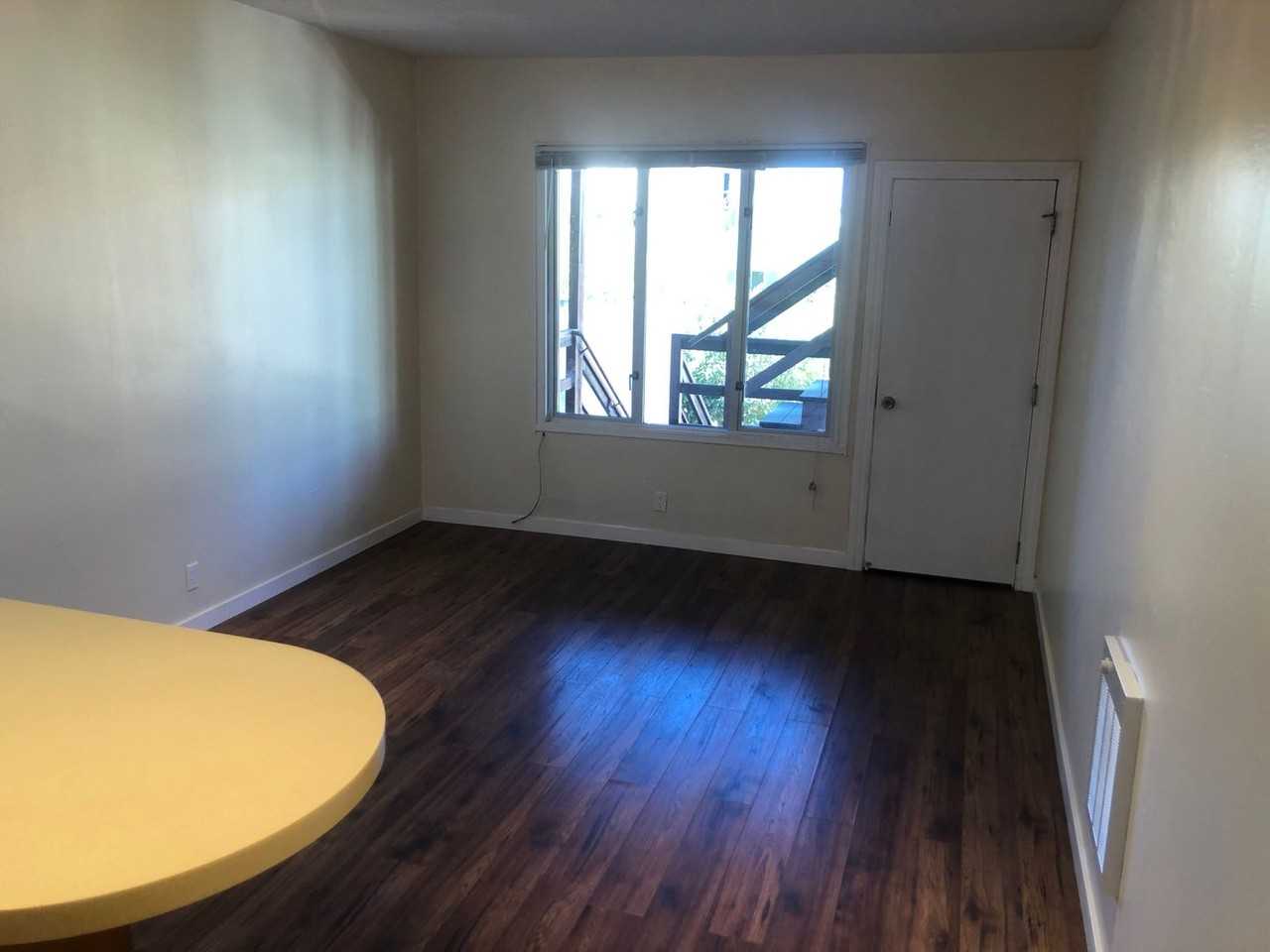 30 Elizabeth St #2 - Photo 4 of 17