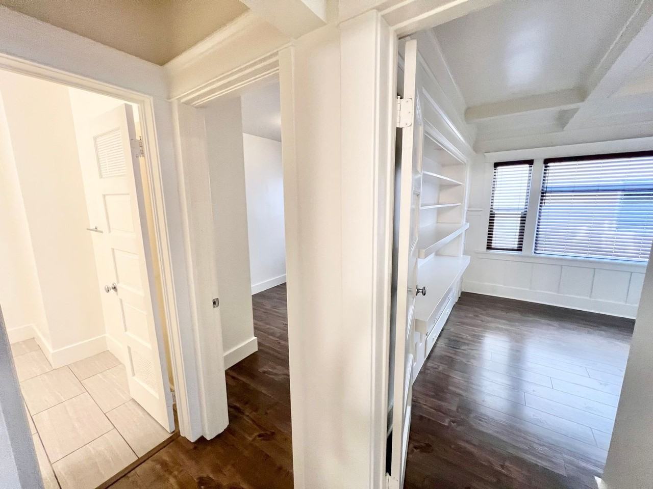 1142 E 1st Street - Photo 7 of 31