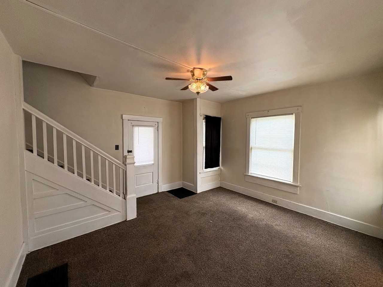 1705 Bechel Pl Nw - Photo 2 of 9