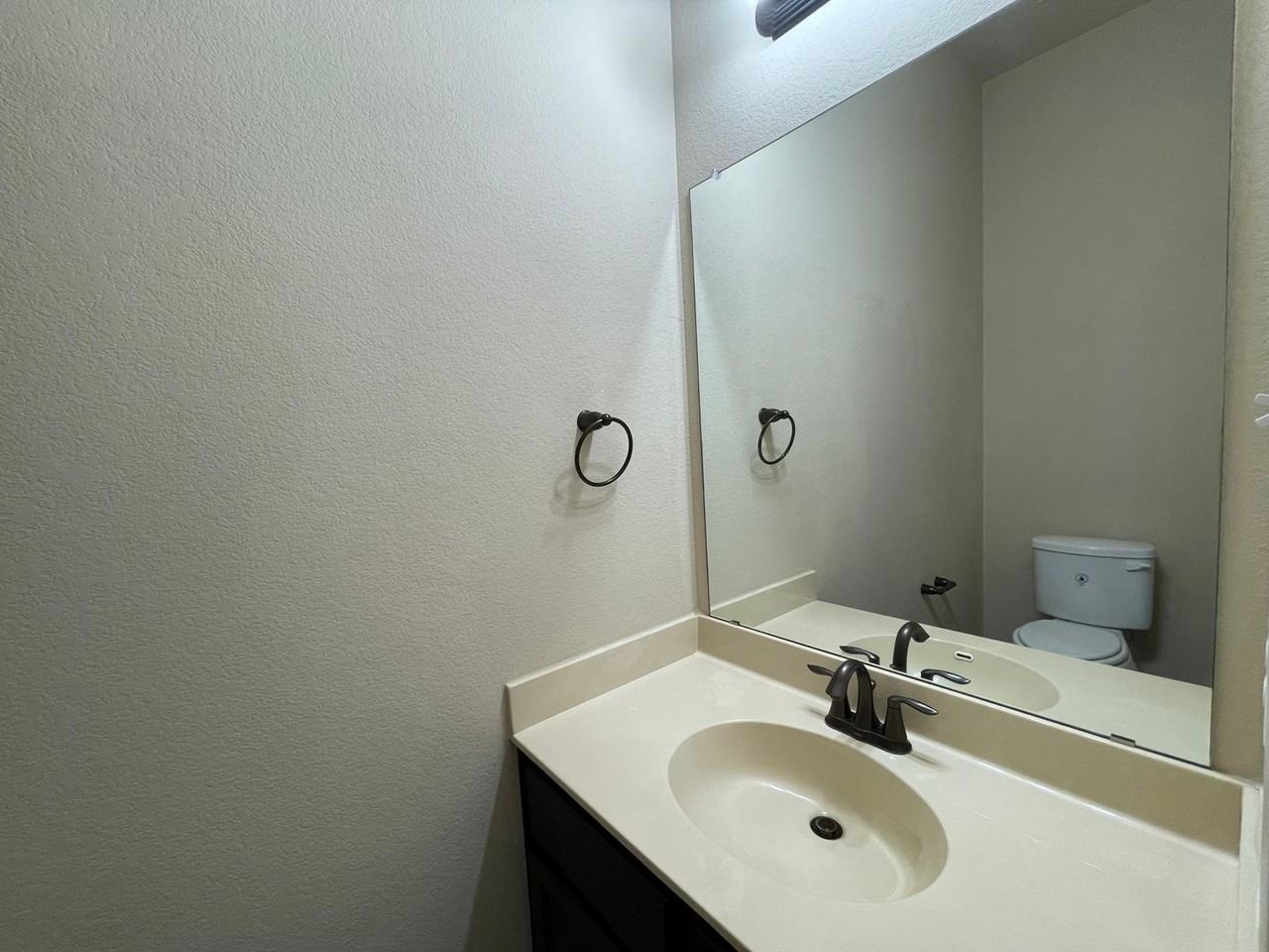 166 Creekside Villa Dr - Photo 7 of 21