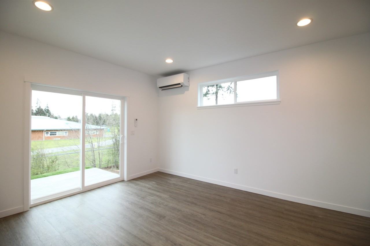 1785 Nw 5th Ave - Photo 6 of 15