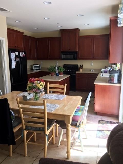 1393 Landmark Cir - Photo 4 of 16