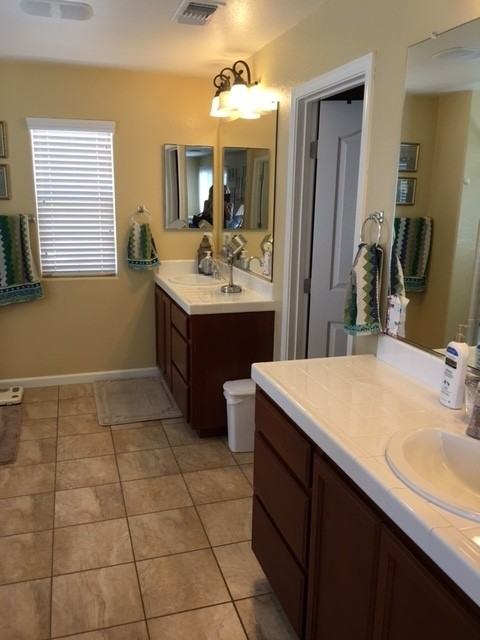 1393 Landmark Cir - Photo 7 of 16