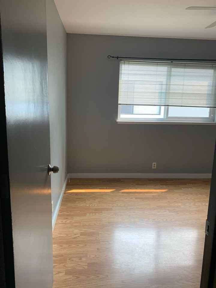 2330 Notre Dame Blvd #5 - Photo 2 of 50