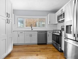 featured image of 17 Tesla Ave