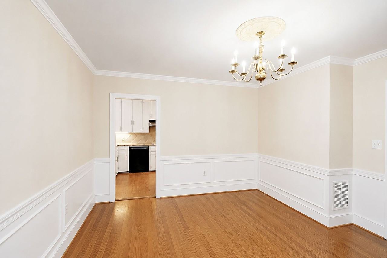 1626 Brandywine Dr - Photo 4 of 17
