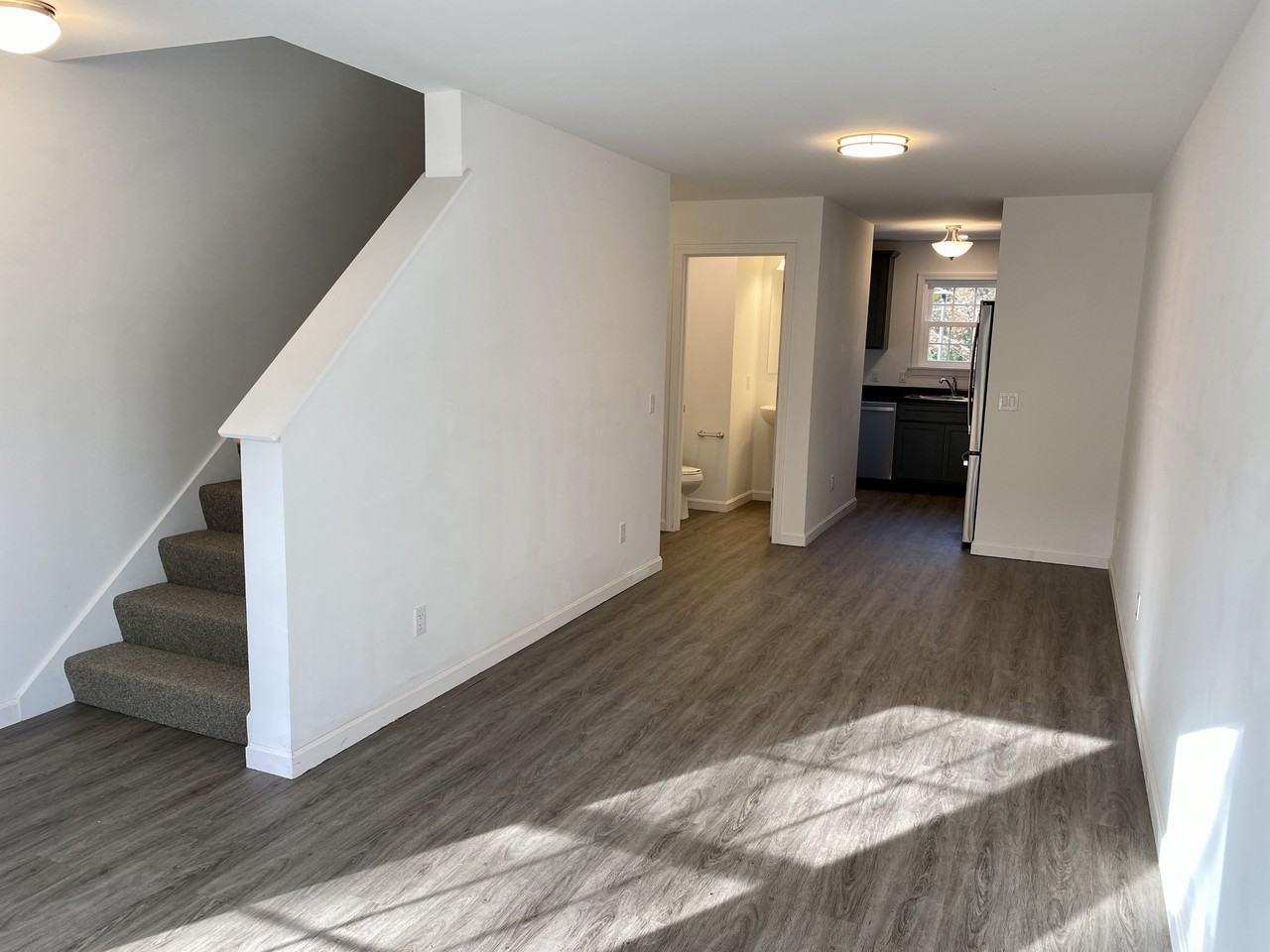 8 Village Way #8 - Photo 6 of 24